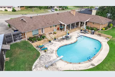 2405 Webb Avenue, Greenville, TX 75402 - Photo 7