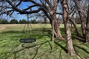 4081 Fm 2736, Campbell, TX 75422 - Photo 37