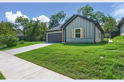 326 W Day Street, Denison, TX 75020 - Photo 3