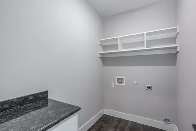 326 W Day Street, Denison, TX 75020 - Photo 27