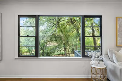 5917 Yosemite Drive, Fort Worth, TX 76112 - Photo 11