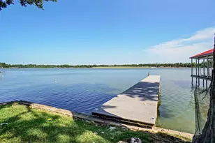 388 Driftwood Ct, Azle, TX 76020 - Photo 23