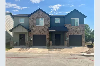 1601-1602 Boxwood Lane, Forest Hill, TX 76140 - Photo 1