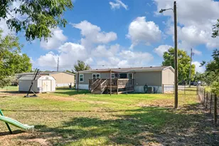 6110 Big Horn Dr, Granbury, TX 76048 - Photo 33