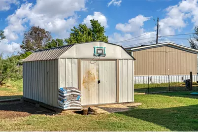 6110 Big Horn Drive, Granbury, TX 76048 - Photo 35