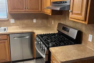 311 E 9th St, Ferris, TX 75125 - Photo 5