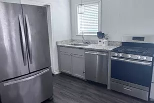 500 NW 15th St, Fort Worth, TX 76164 - Photo 11