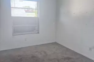 500 NW 15th St, Fort Worth, TX 76164 - Photo 13