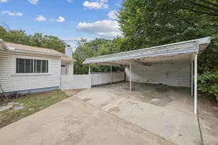 3805 Hollis St, Haltom City, TX 76111 - Photo 25