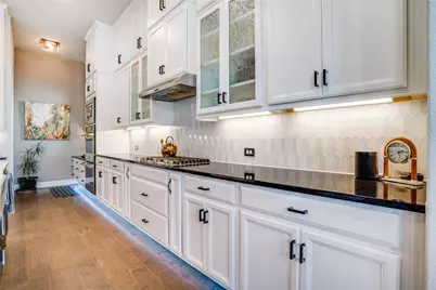 1347 Dulverton Drive, Frisco, TX 75033 - Photo 5