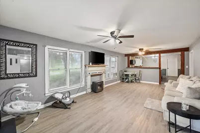 101 S Runnels Avenue, Streetman, TX 75859 - Photo 9