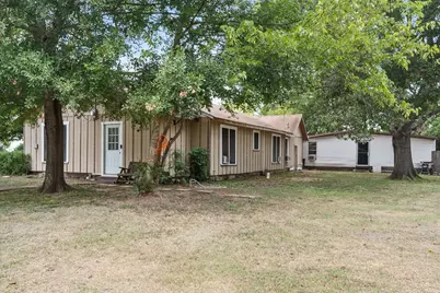 101 S Runnels Avenue, Streetman, TX 75859 - Photo 21