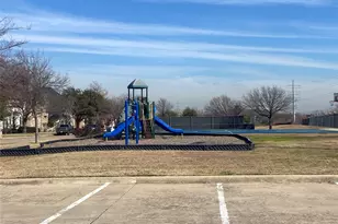 3351 Garrett Dr, Irving, TX 75062 - Photo 25