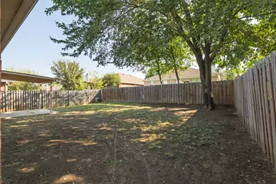 511 Hollyberry Drive, Mansfield, TX 76063 - Photo 27