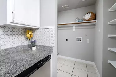 511 Hollyberry Drive, Mansfield, TX 76063 - Photo 11