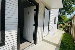 4947 E Side Ave, Dallas, TX 75214 - Photo 7