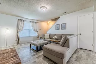 2355 Summit Ln, Dallas, TX 75227 - Photo 13