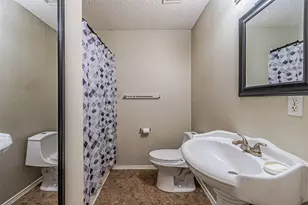 2355 Summit Ln, Dallas, TX 75227 - Photo 19