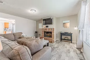 2355 Summit Ln, Dallas, TX 75227 - Photo 11