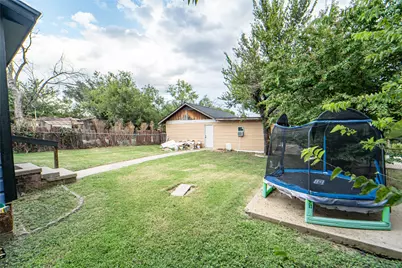 805 E Williams Street, Breckenridge, TX 76424 - Photo 25