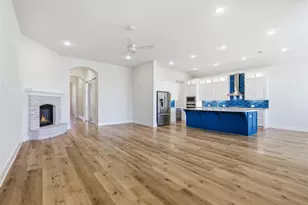 4400 Rocky Rdg Trl, Little Elm, TX 75068 - Photo 17