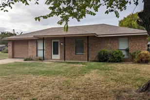605 Elm St, Forney, TX 75126 - Photo 1