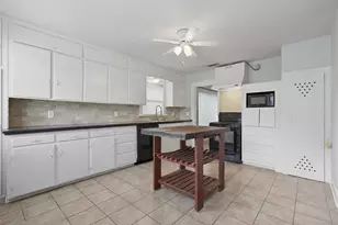 4933 El Campo Ave, Fort Worth, TX 76107 - Photo 11