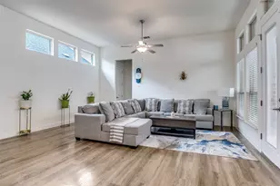 1521 Buckeye Trl, Garland, TX 75042 - Photo 9