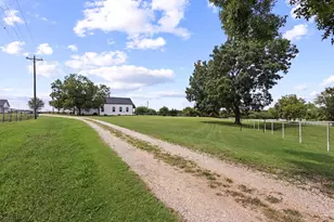 100 Sanders Ln, Collinsville, TX 76233 - Photo 33