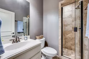 3336 University Park Ln, Irving, TX 75062 - Photo 29