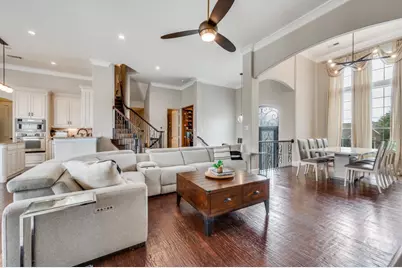 3336 University Park Lane, Irving, TX 75062 - Photo 13