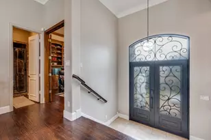 3336 University Park Ln, Irving, TX 75062 - Photo 3