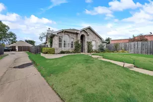 4536 Rustic Ridge Ct, The Colony, TX 75056 - Photo 3