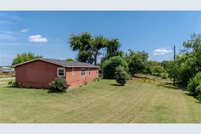 3024 Cr 0010 SW, Corsicana, TX 75110 - Photo 3