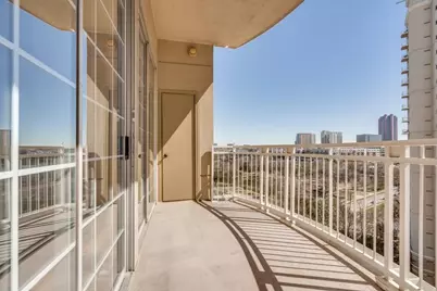 3225 Turtle Creek Boulevard #943, Dallas, TX 75219 - Photo 11