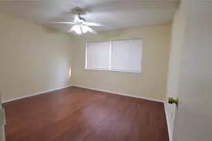 208 Village N Dr, Richardson, TX 75081 - Photo 17