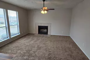 8117 Foxfire Ln, White Settlement, TX 76108 - Photo 3