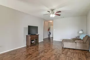 12429 Seven Eagles Ln, Fort Worth, TX 76028 - Photo 7