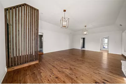 3829 Cloverdale Drive, Tyler, TX 75701 - Photo 5