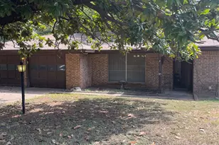 205 S Allen St, Boyd, TX 76023 - Photo 3