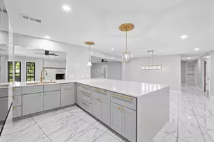 404 S Mayben St, Rising Star, TX 76471 - Photo 7