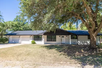 404 S Mayben Street, Rising Star, TX 76471 - Photo 3