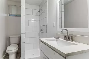 109 S Judkins St, Fort Worth, TX 76111 - Photo 23