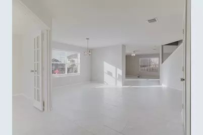 4901 Thorn Hollow Drive, Fort Worth, TX 76244 - Photo 3