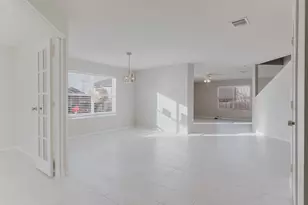 4901 Thorn Hollow Dr, Fort Worth, TX 76244 - Photo 3