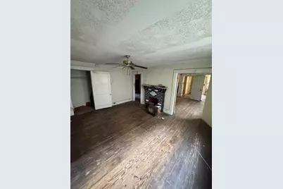 3900 Colonial Avenue, Dallas, TX 75215 - Photo 3