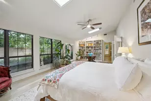 11203 Bushire Dr, Dallas, TX 75229 - Photo 17