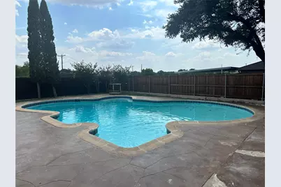 3710 Woodside Road, Carrollton, TX 75007 - Photo 19