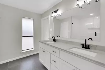 3710 Woodside Road, Carrollton, TX 75007 - Photo 11