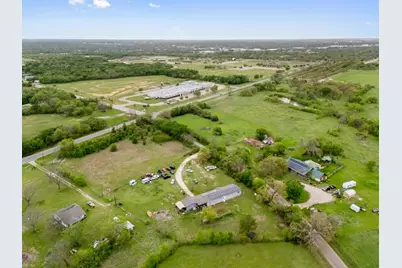 1128 County Road 429, Cleburne, TX 76031 - Photo 5